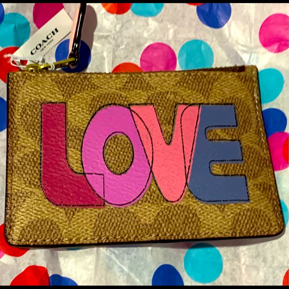 NWT Coach LOVE Limited Edition Wallet/Credit Card/Key holder. Flirty and fun